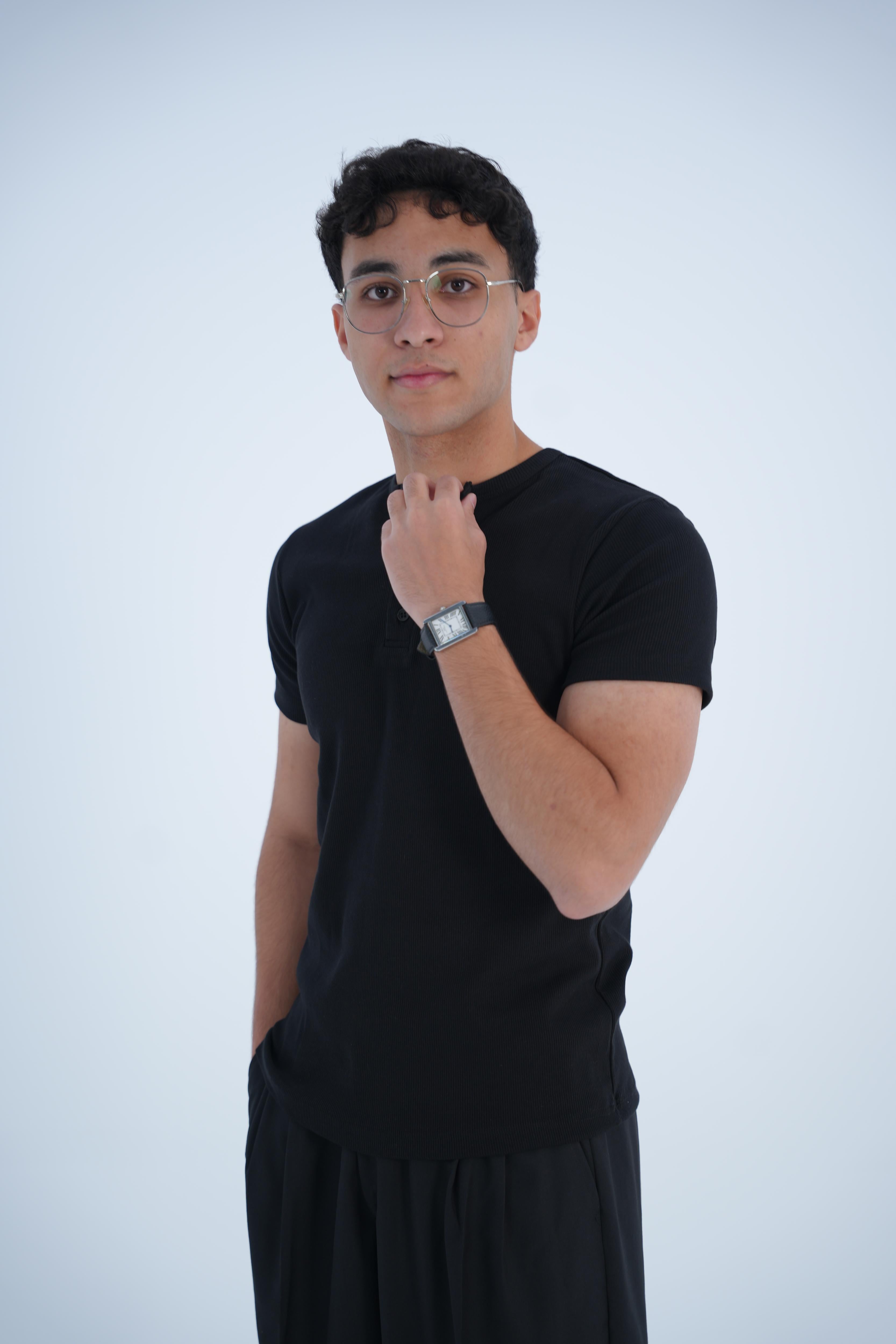 SLIM-FIT RIBBED HENLEY T-SHIRT