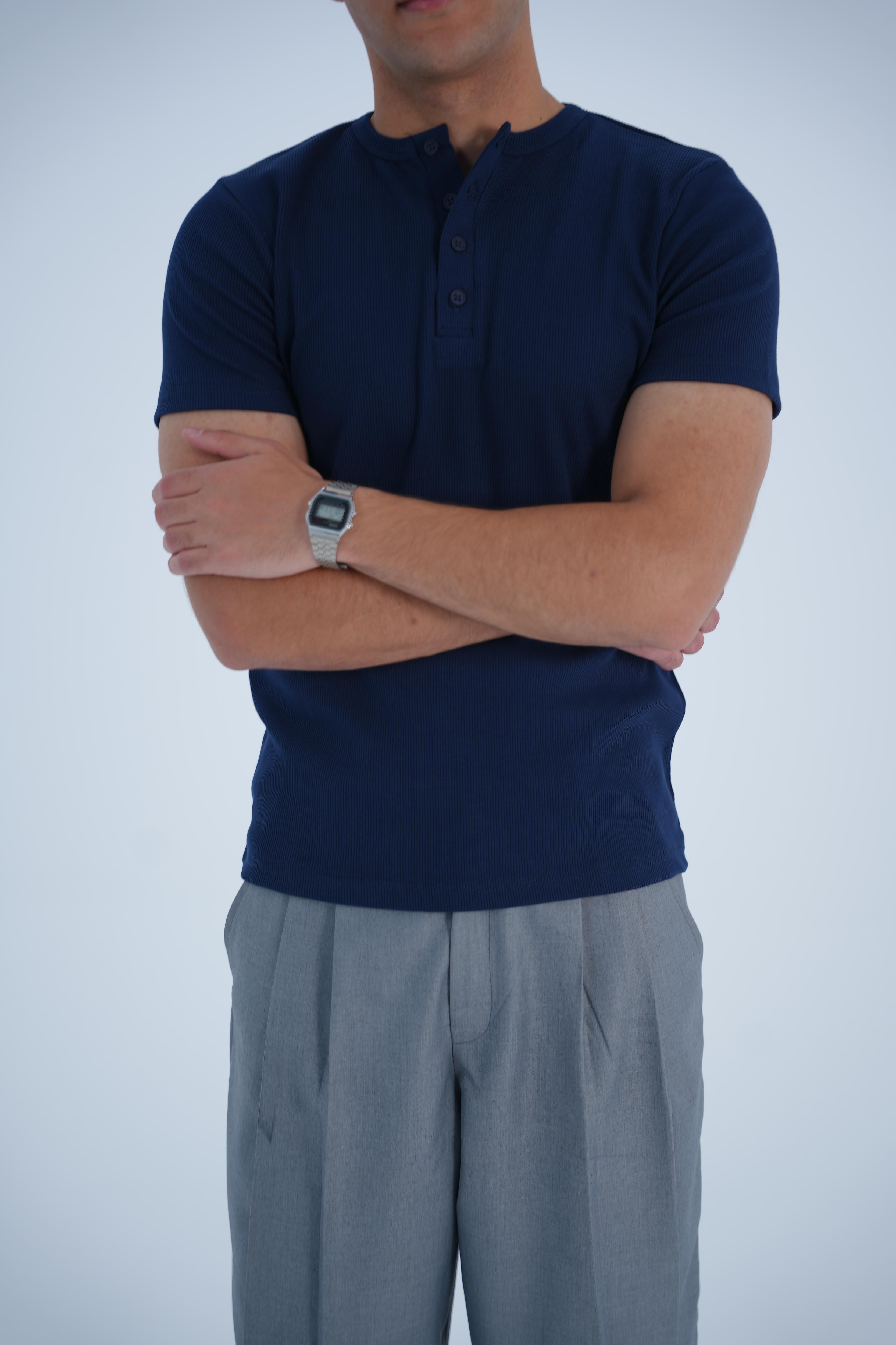 SLIM-FIT RIBBED HENLEY T-SHIRT