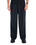 color:black