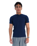 color:navy