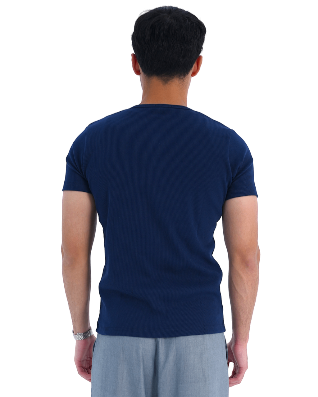 color:navy
